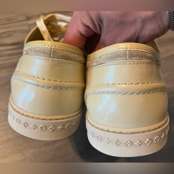 Authentic Louis Vuitton Gold Sneakers. - Picture 8 of 9
